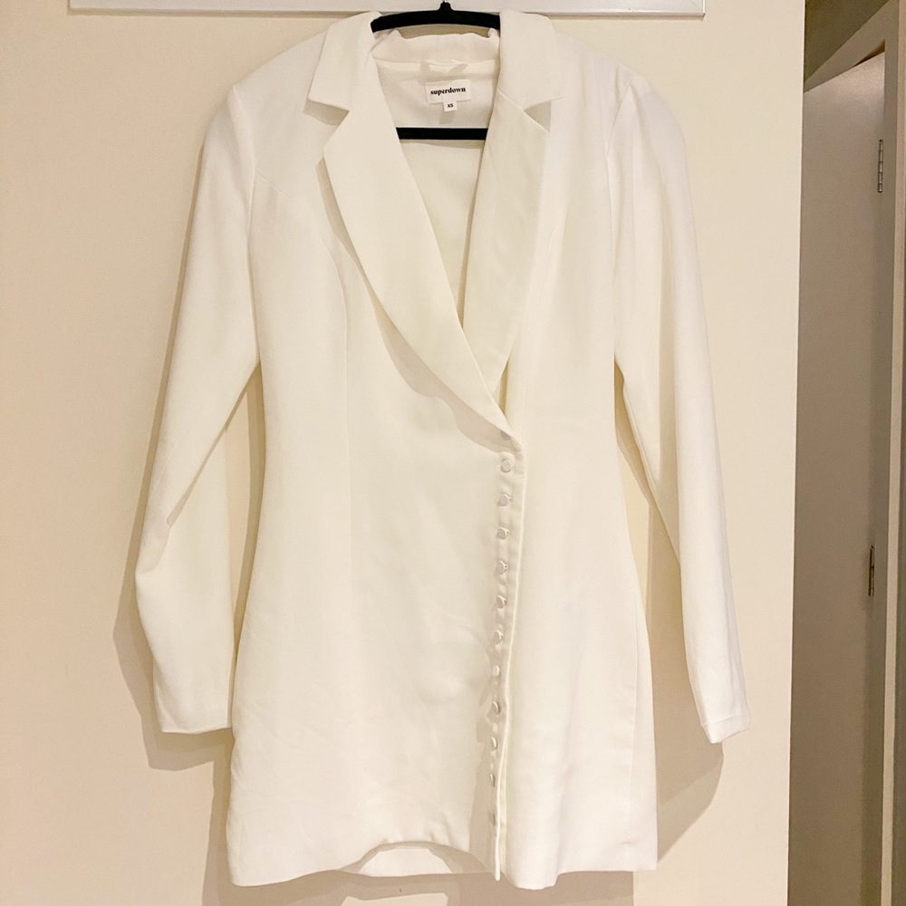 Superdown Armida White Blazer Dress